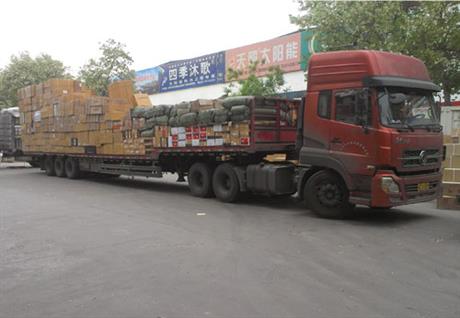 各厂家商户零担货物运输车辆